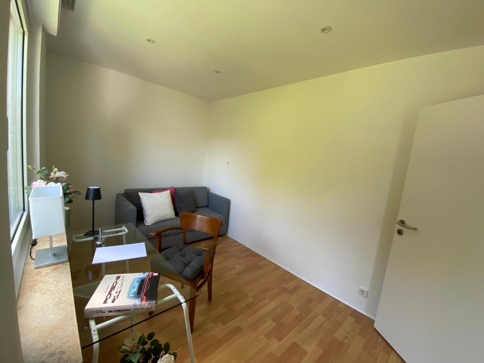 Stilvolle Ferienwohnung Im Zentrum Von อุนนา ภายนอก รูปภาพ