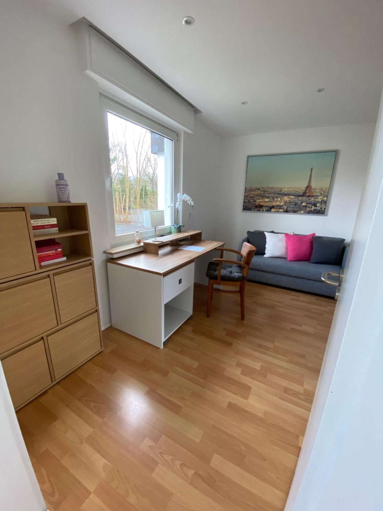 Stilvolle Ferienwohnung Im Zentrum Von อุนนา ภายนอก รูปภาพ